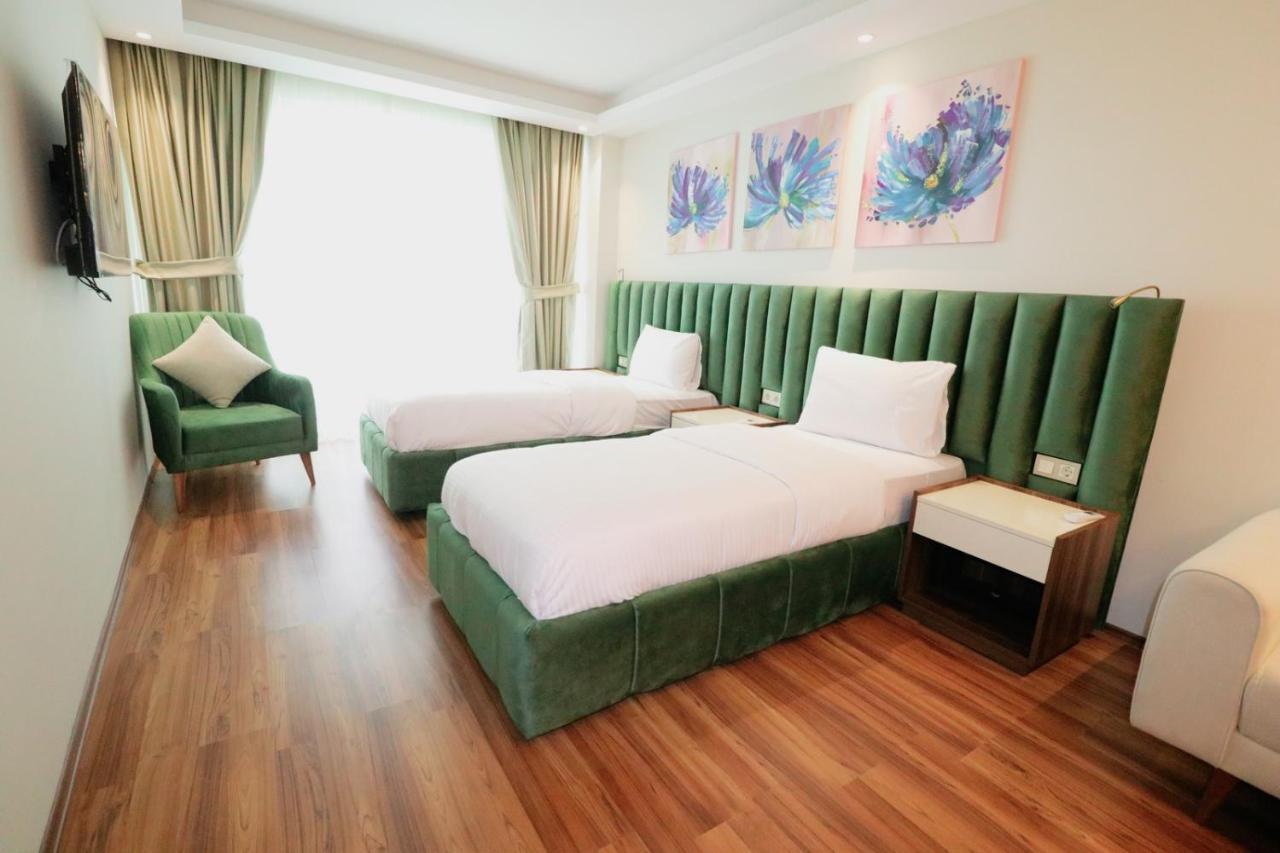 Grand Luxury Aparthotel Yalova  Exterior photo